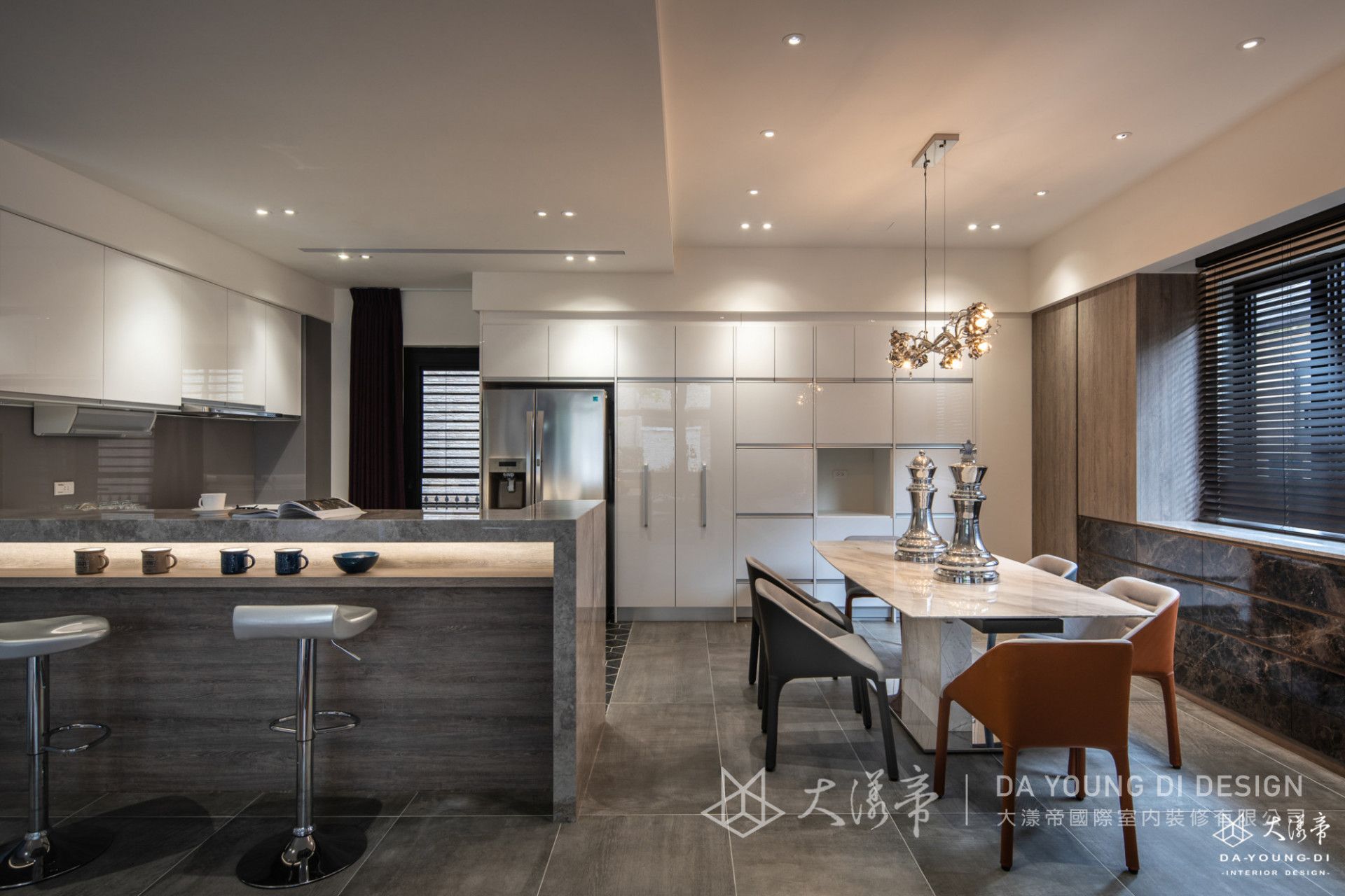 Interiors 14 1
